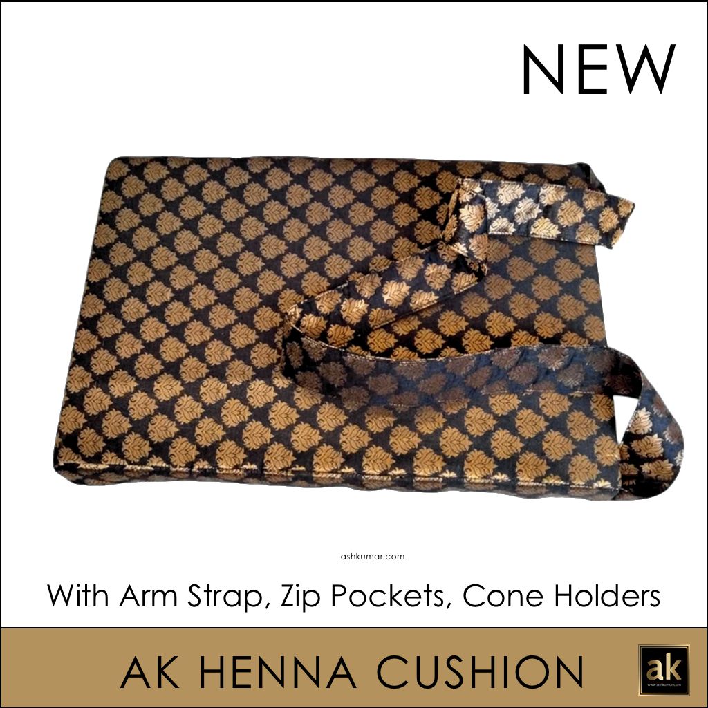 AK HENNA ARTIST CUSHION - BLACK & GOLD