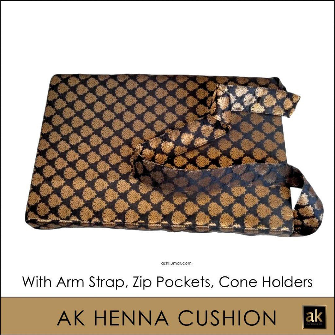 AK HENNA ARTIST CUSHION - BLACK & GOLD
