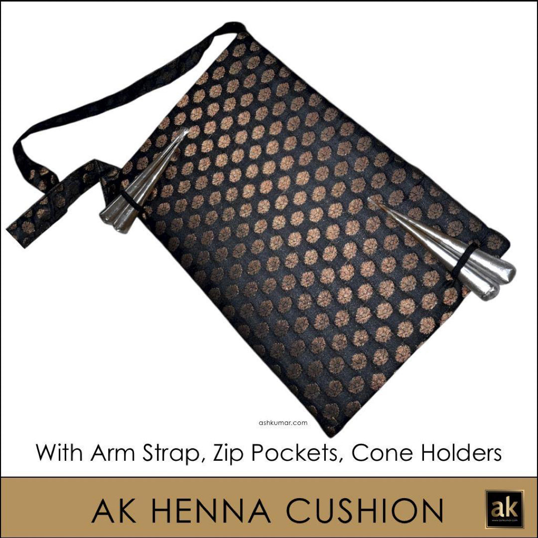 AK HENNA ARTIST CUSHION - BLACK & GOLD